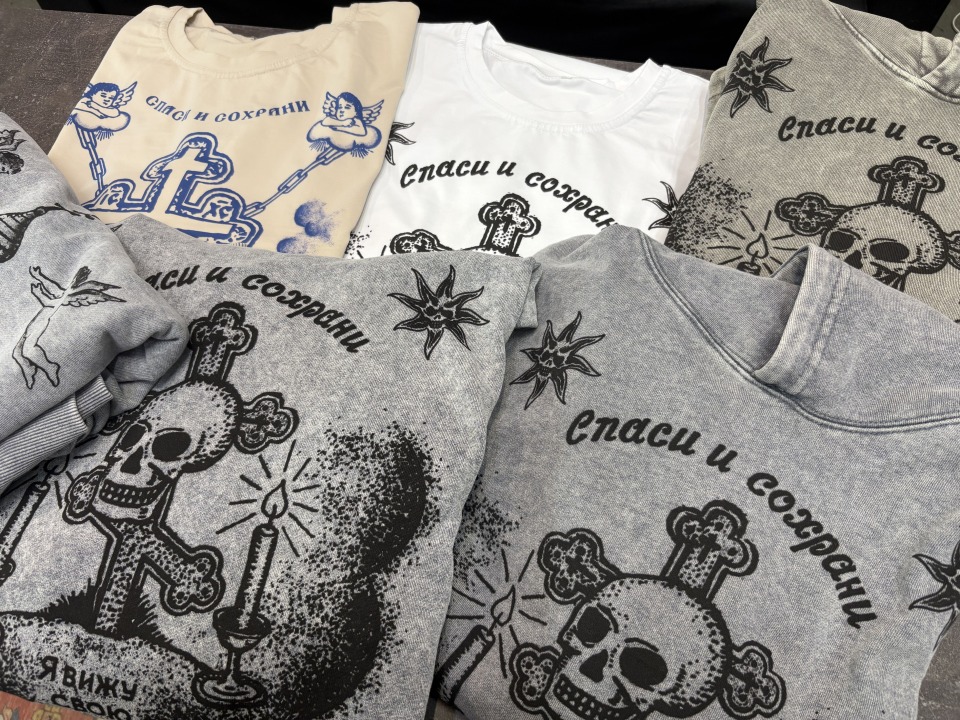 Брендовые футболки и худи с DTG-печатью «под ключ» для интернет-магазина одежды «trezocorp»